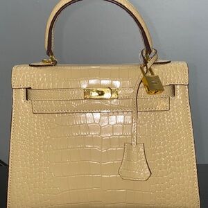 25cm beige tan crocodile leather top handle handbag
